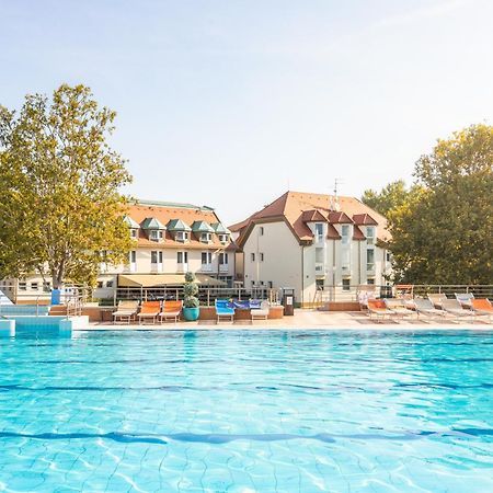 Aqua Hotel Termal Mosonmagyaróvár Dış mekan fotoğraf