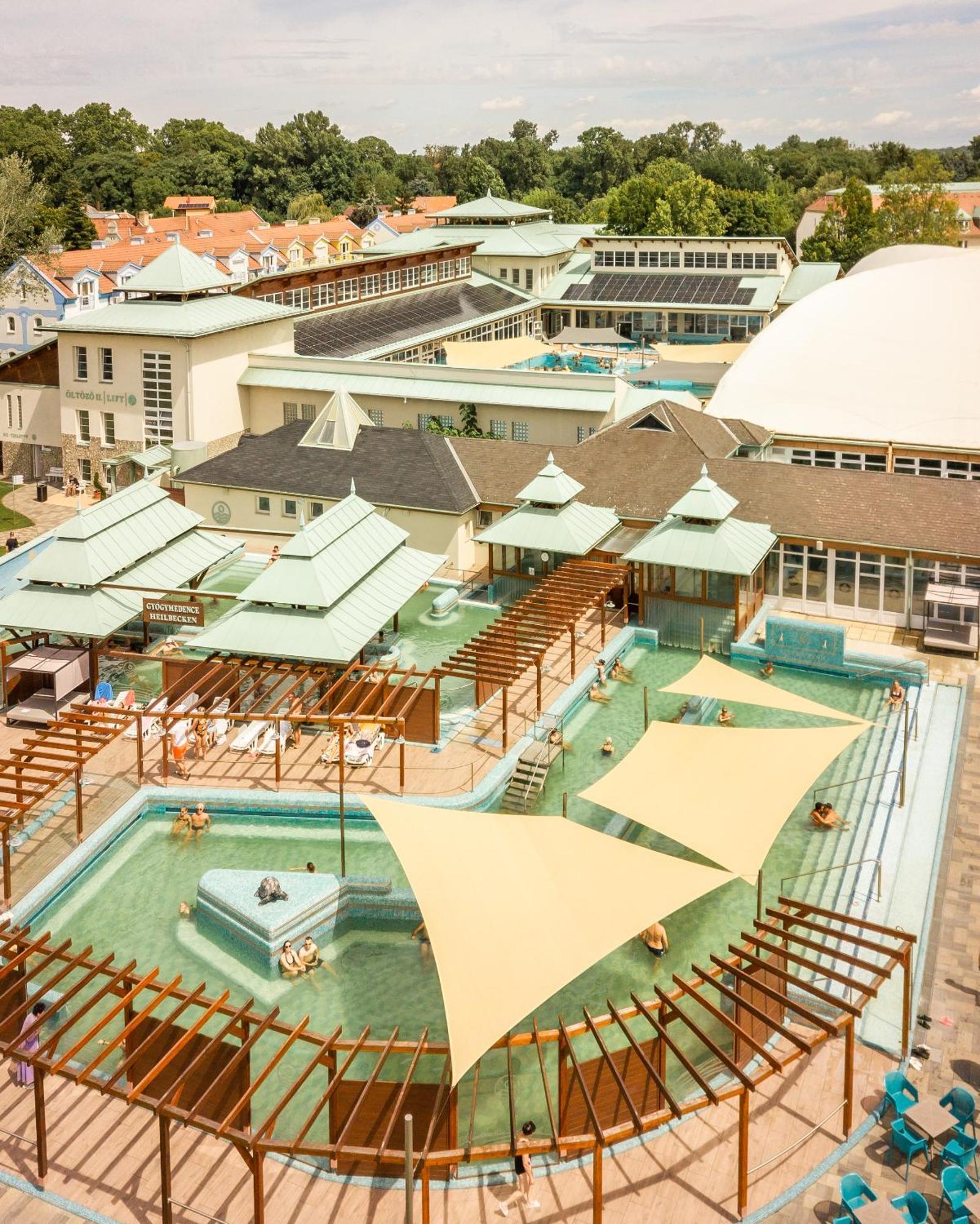 Aqua Hotel Termal Mosonmagyaróvár Dış mekan fotoğraf