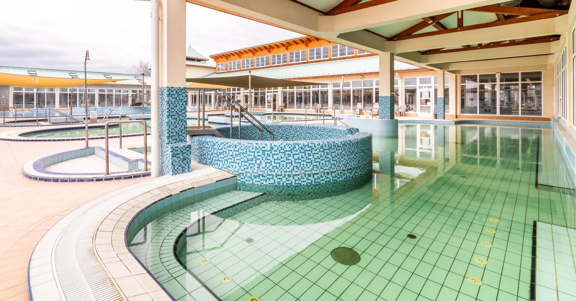 Aqua Hotel Termal Mosonmagyaróvár Dış mekan fotoğraf
